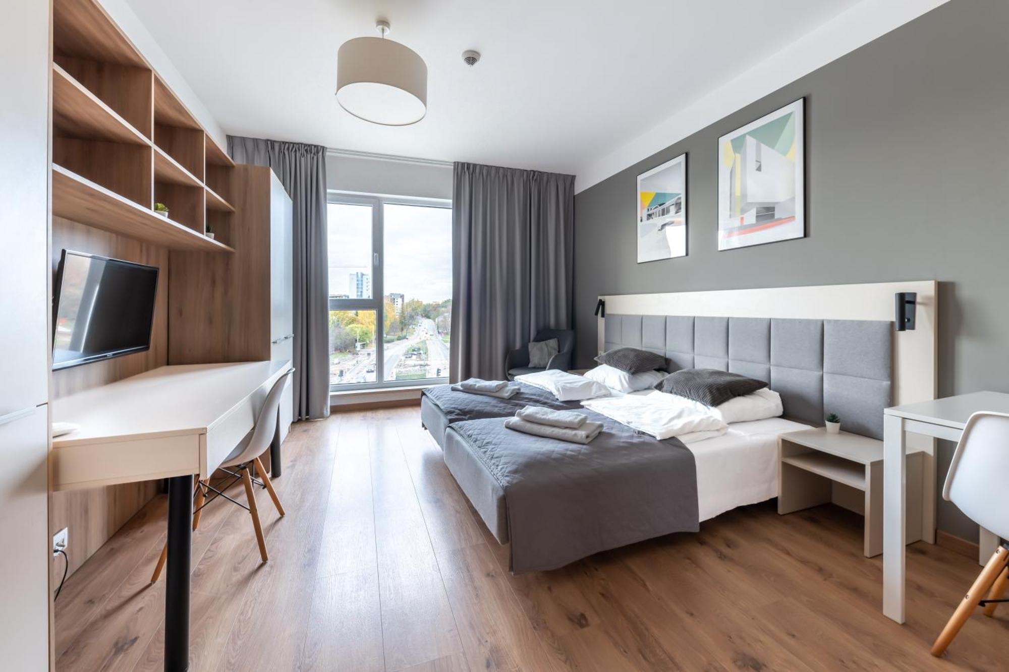 Rentplanet - Apartamenty Wolska Warsaw Exterior photo