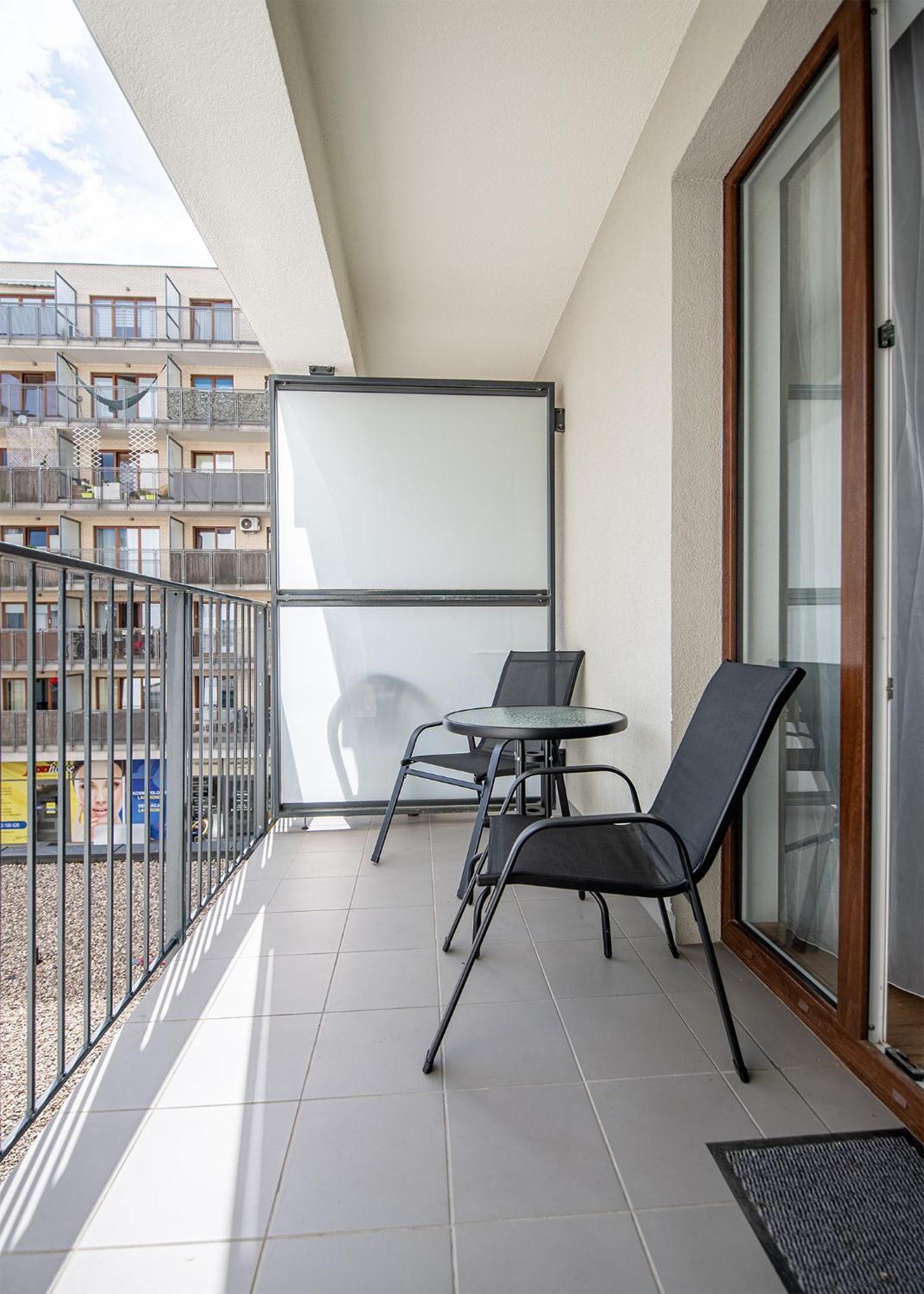 Rentplanet - Apartamenty Wolska Warsaw Exterior photo